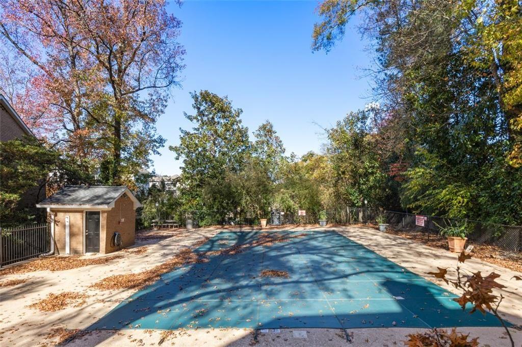 1101 Collier Road NW Unit V6