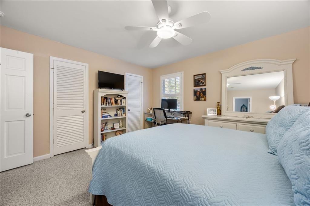 1101 Collier Road NW Unit V6