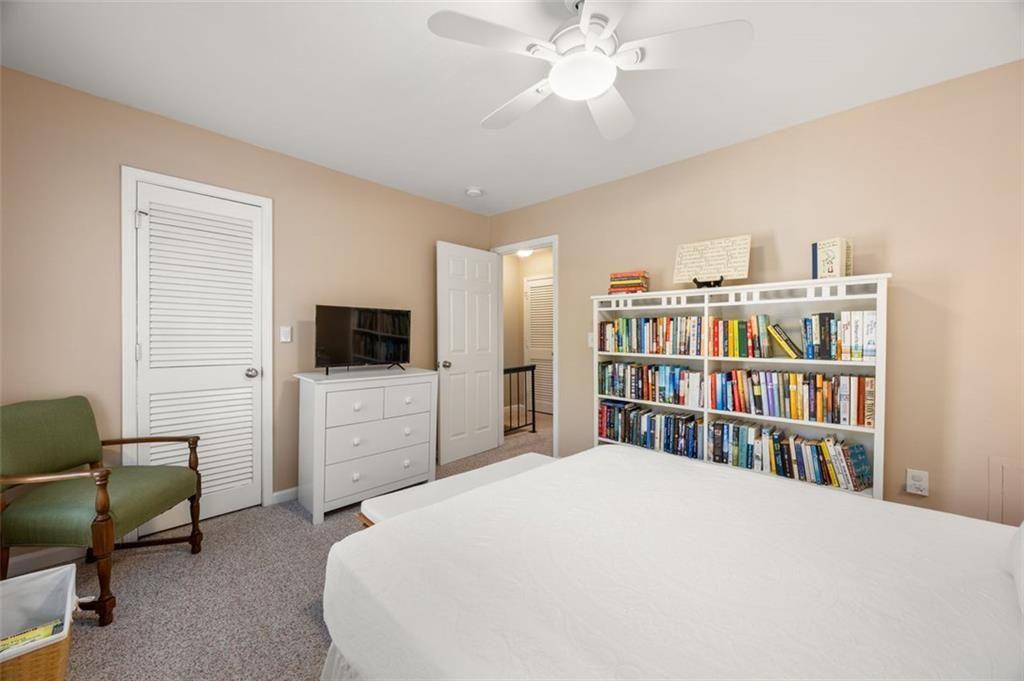 1101 Collier Road NW Unit V6