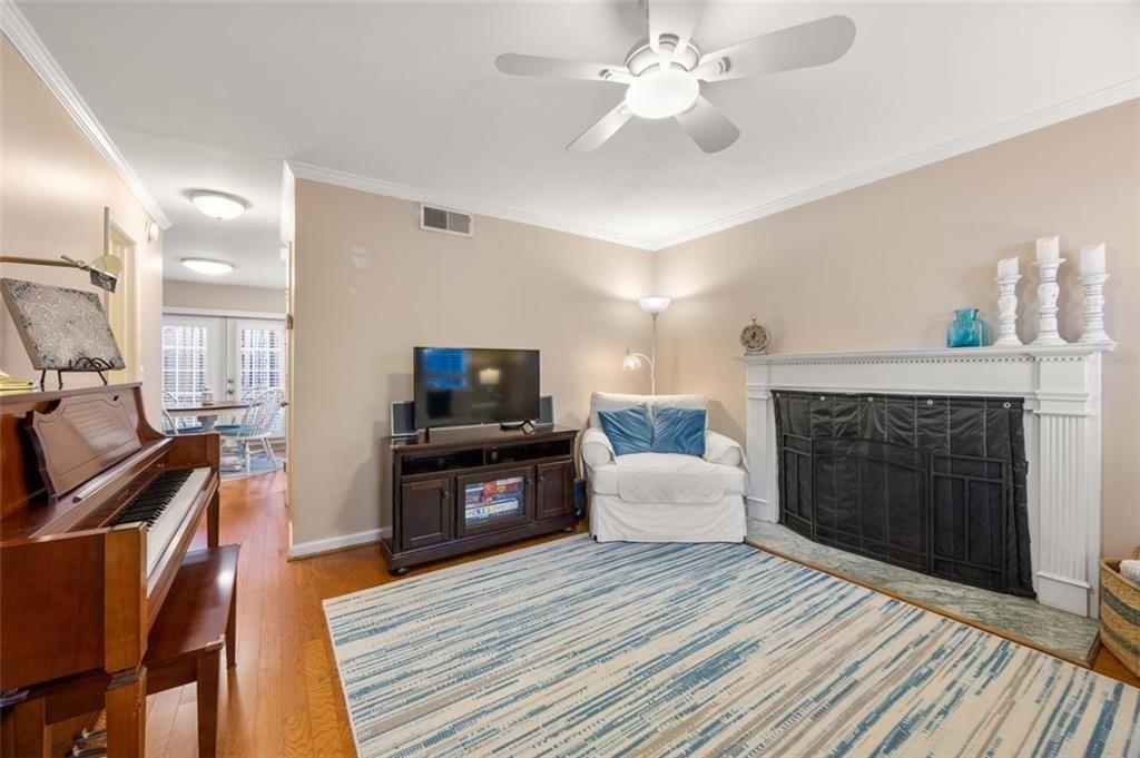 1101 Collier Road NW Unit V6