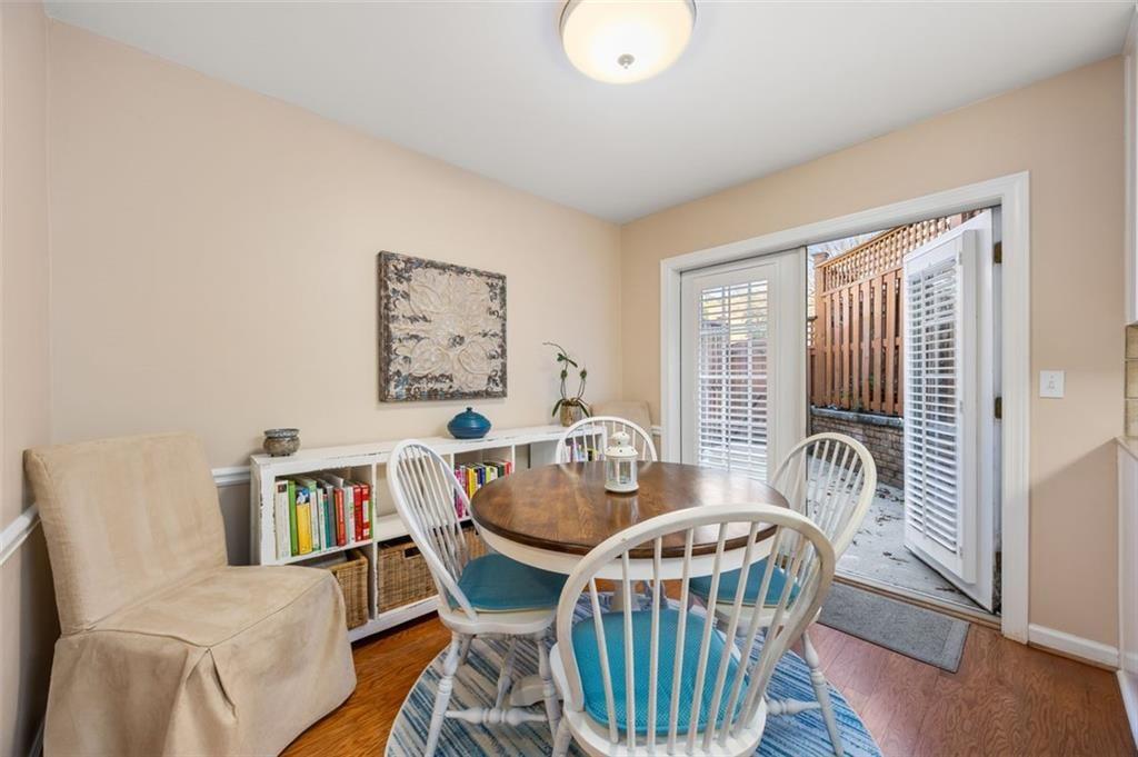 1101 Collier Road NW Unit V6