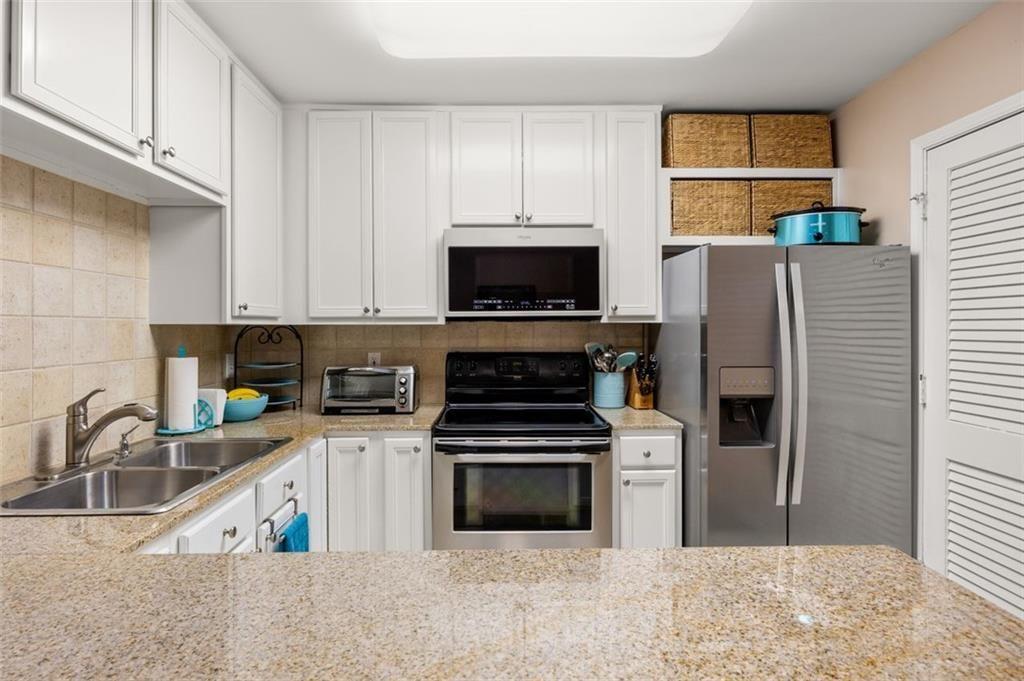 1101 Collier Road NW Unit V6