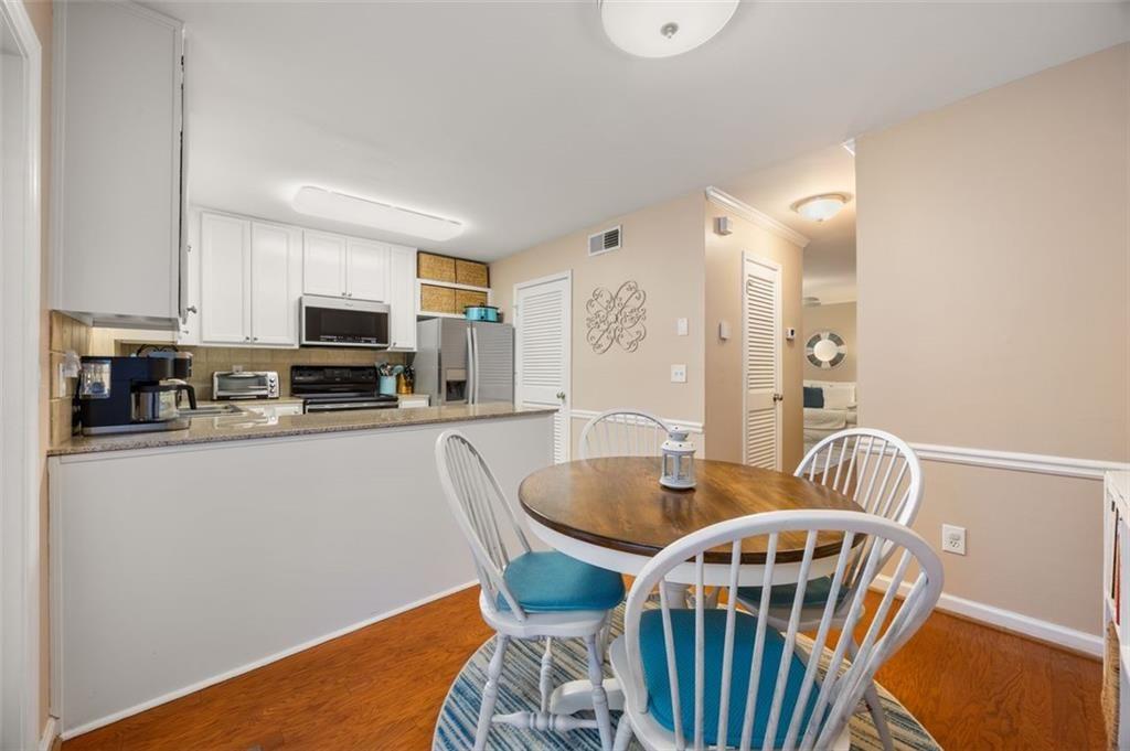 1101 Collier Road NW Unit V6