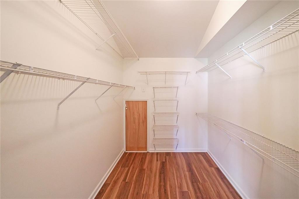 275 Wood Shoals Court