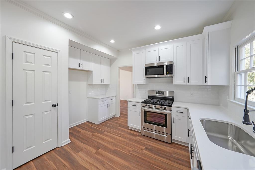 275 Wood Shoals Court