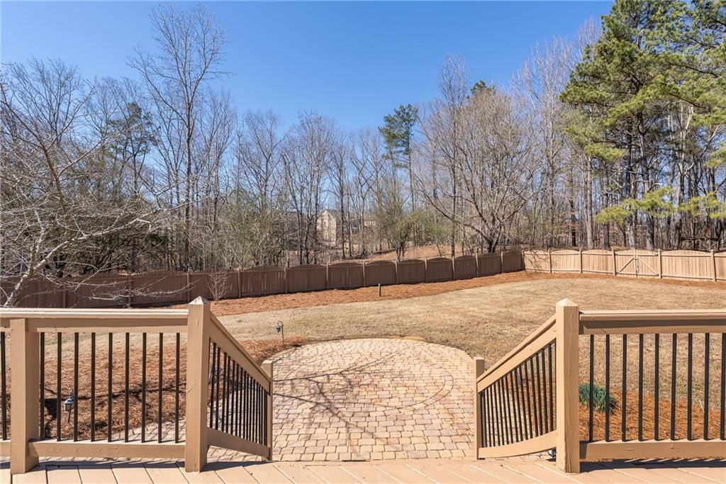909 Waterton Court