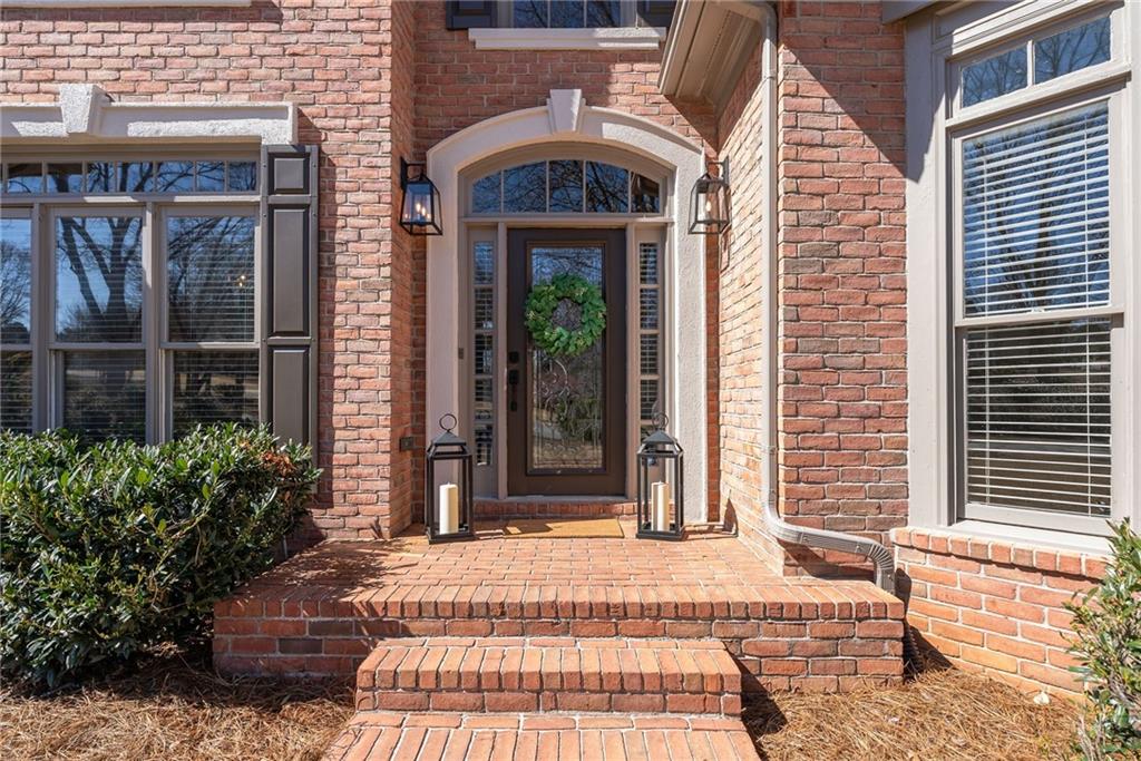 909 Waterton Court