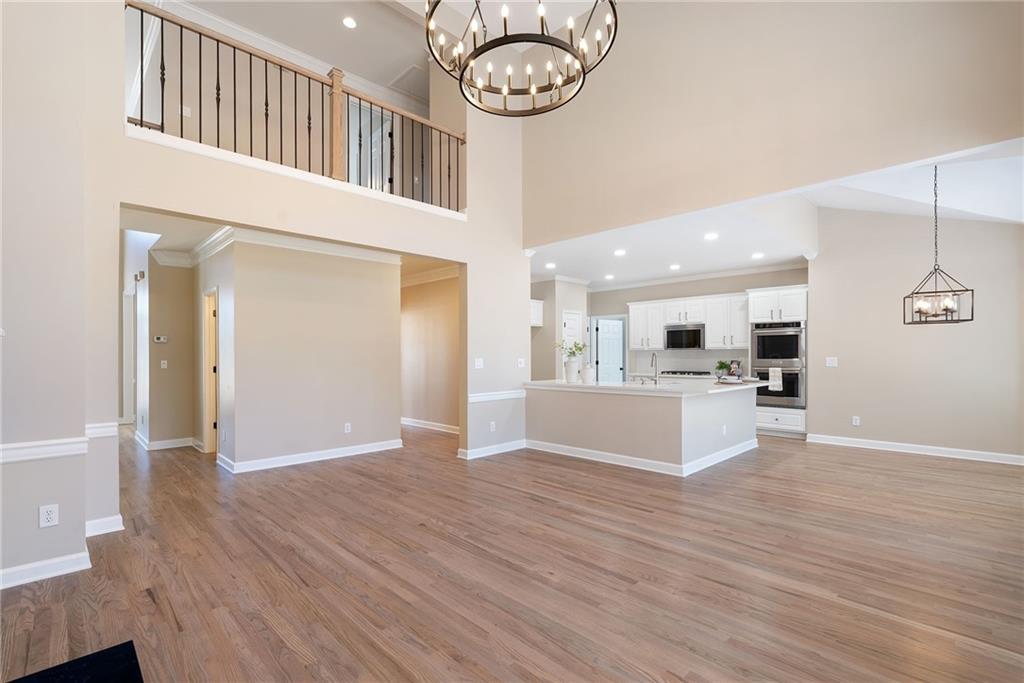 909 Waterton Court