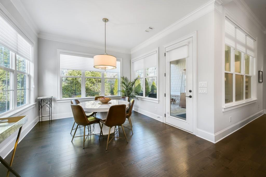 3455 Oakshire Drive NE Unit 1