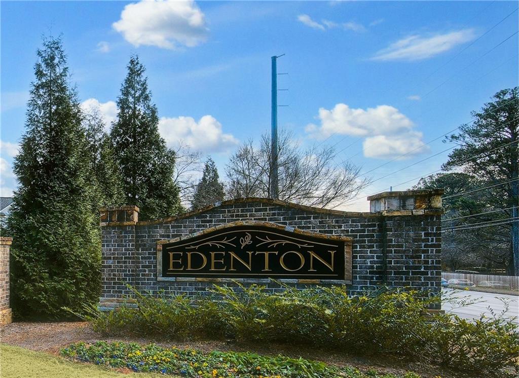 3455 Oakshire Drive NE Unit 1