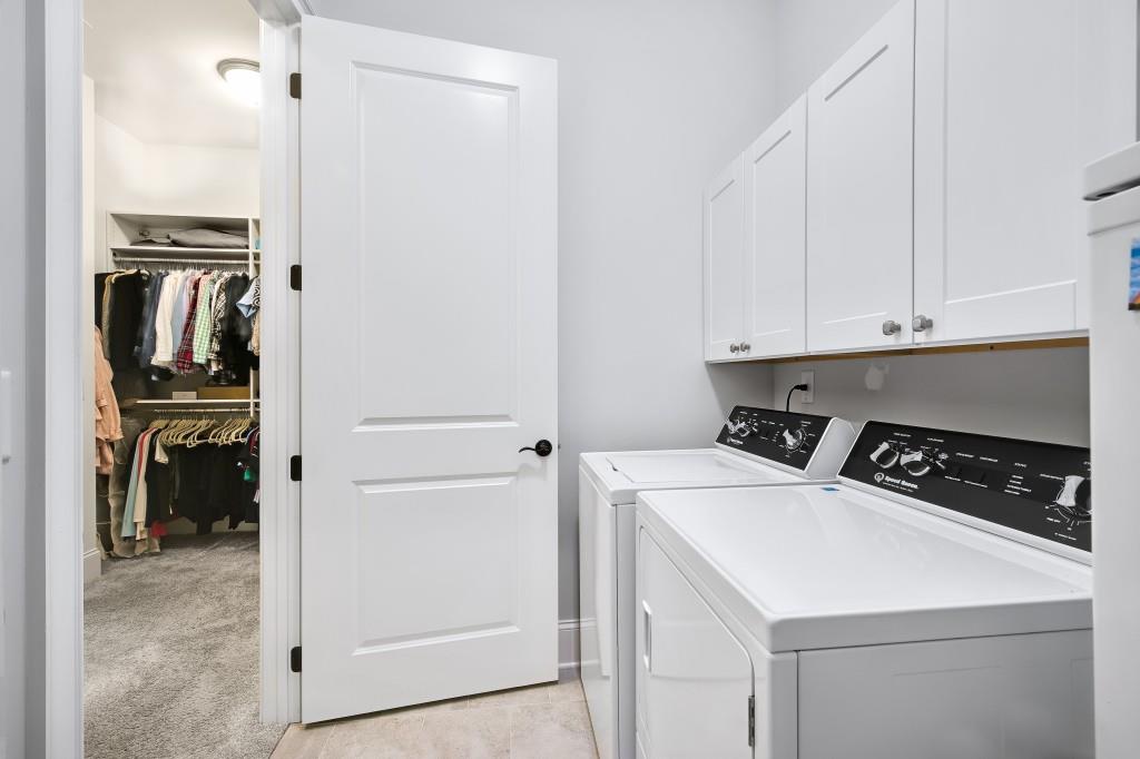 3455 Oakshire Drive NE Unit 1