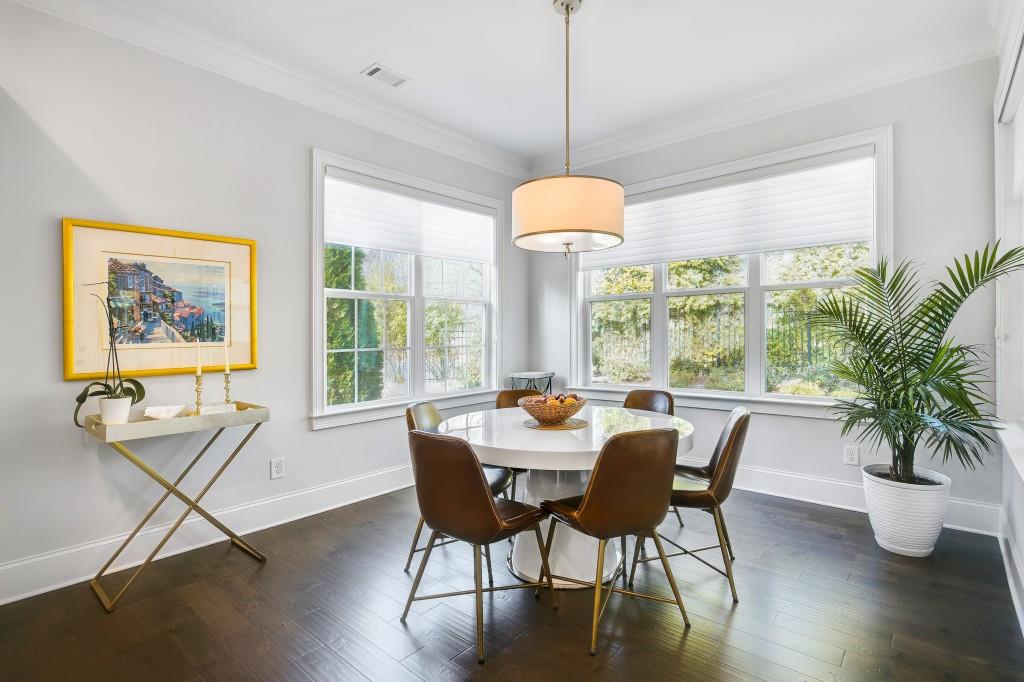 3455 Oakshire Drive NE Unit 1