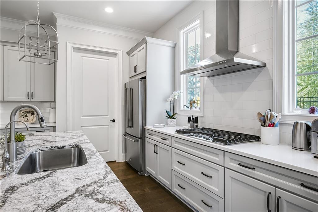 3455 Oakshire Drive NE Unit 1