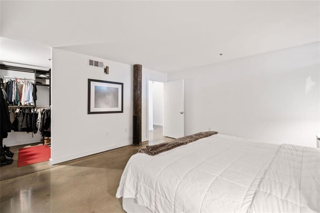 170 BOULEVARD SE Unit E411