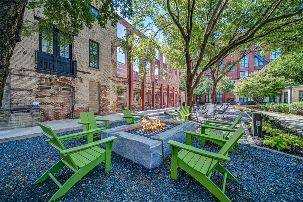 170 BOULEVARD SE Unit E411
