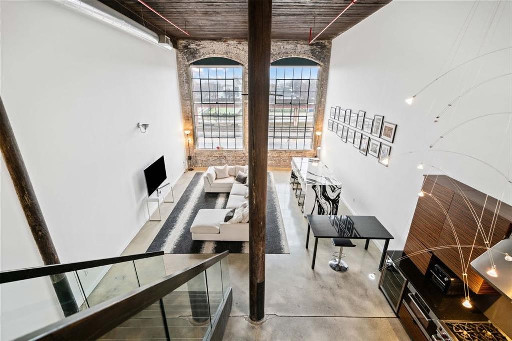 170 BOULEVARD SE Unit E411