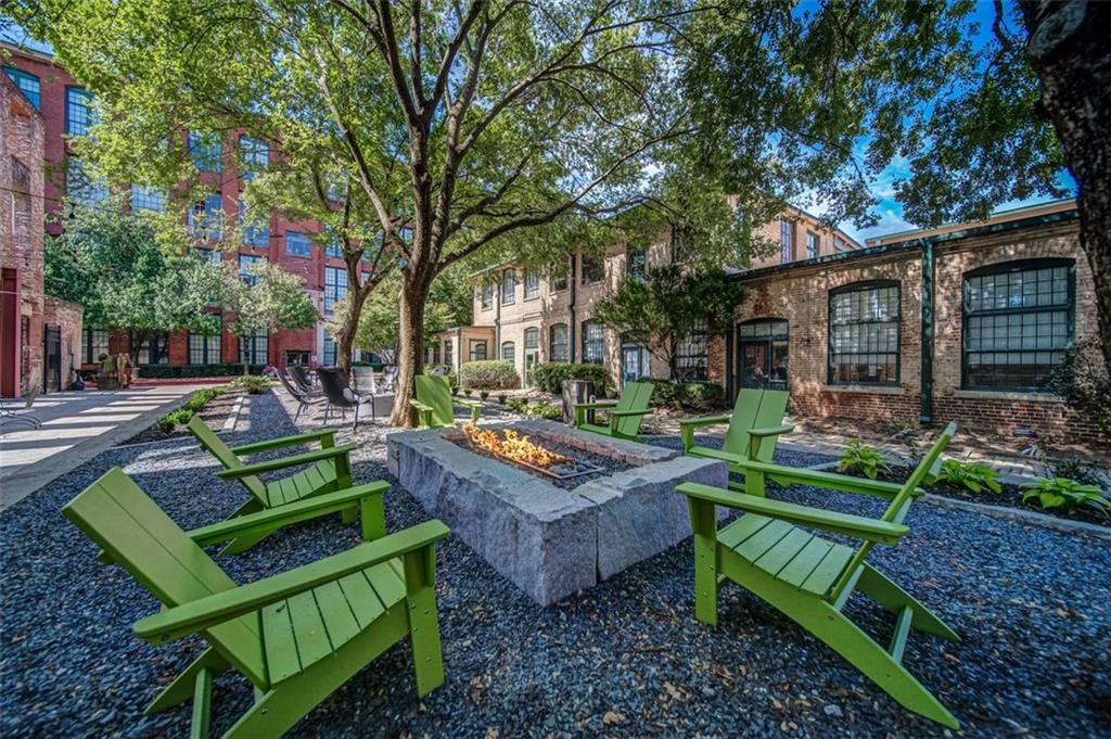 170 BOULEVARD SE Unit E411