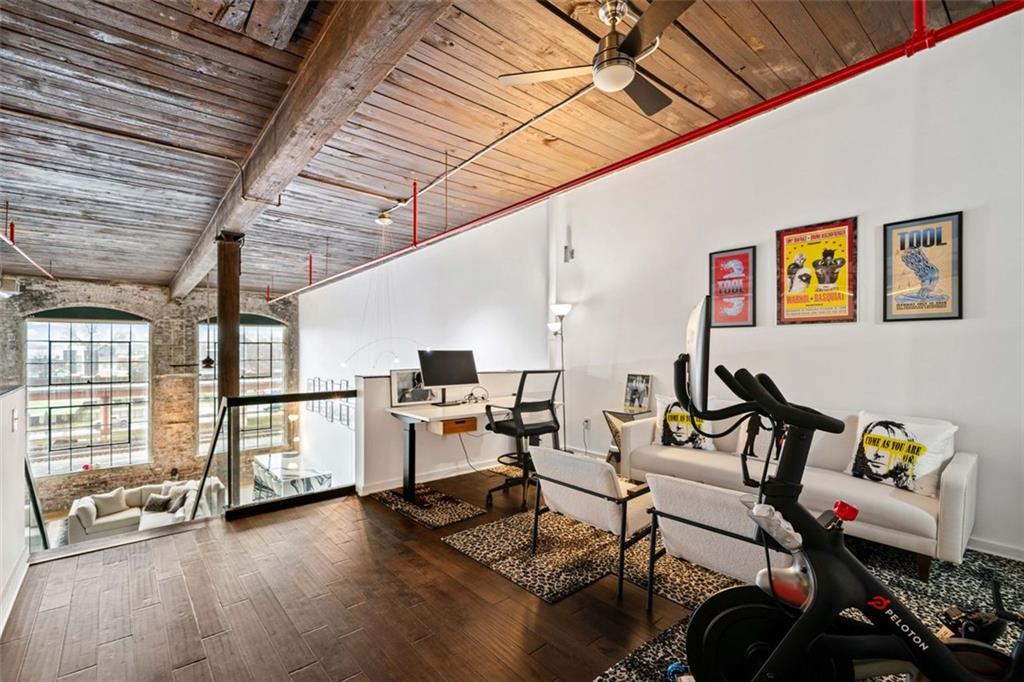170 BOULEVARD SE Unit E411