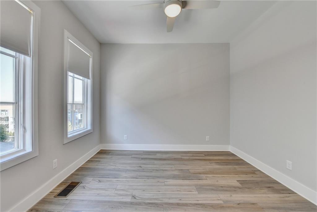 1297 Longreen Terrace Unit 5