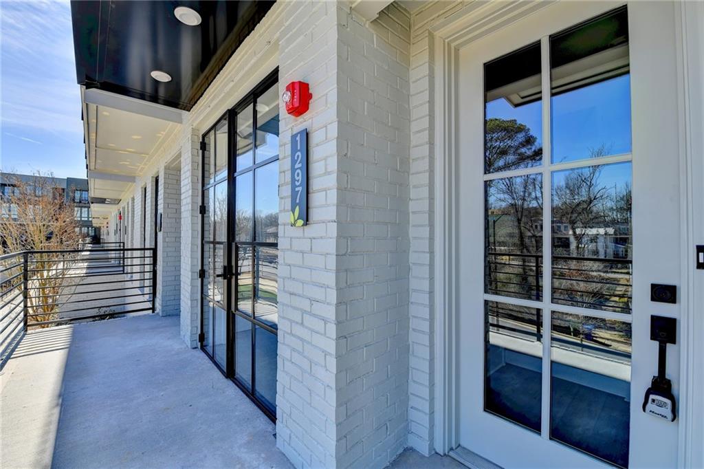 1297 Longreen Terrace Unit 5