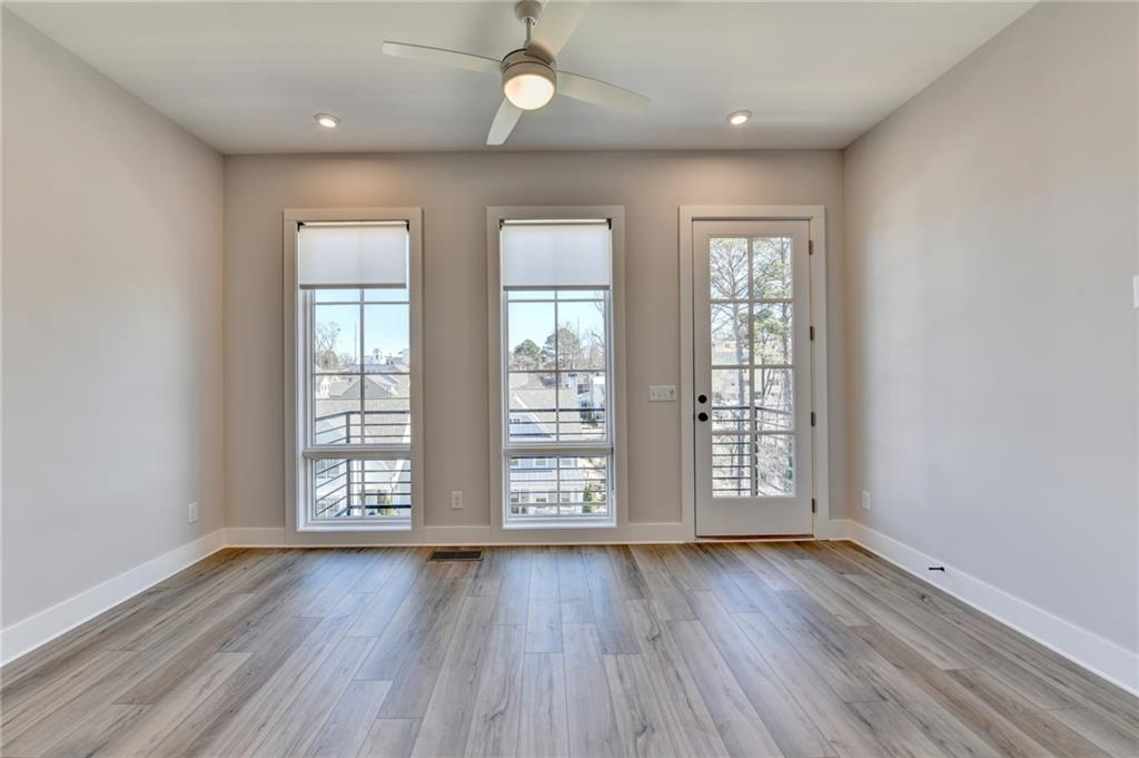 1297 Longreen Terrace Unit 5
