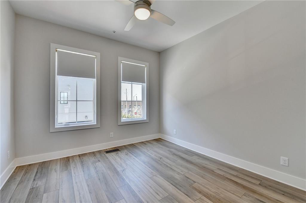 1297 Longreen Terrace Unit 5
