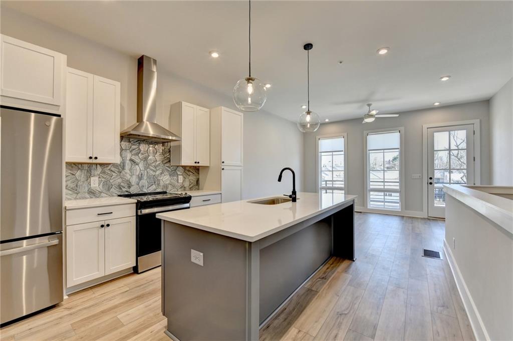 1297 Longreen Terrace Unit 5