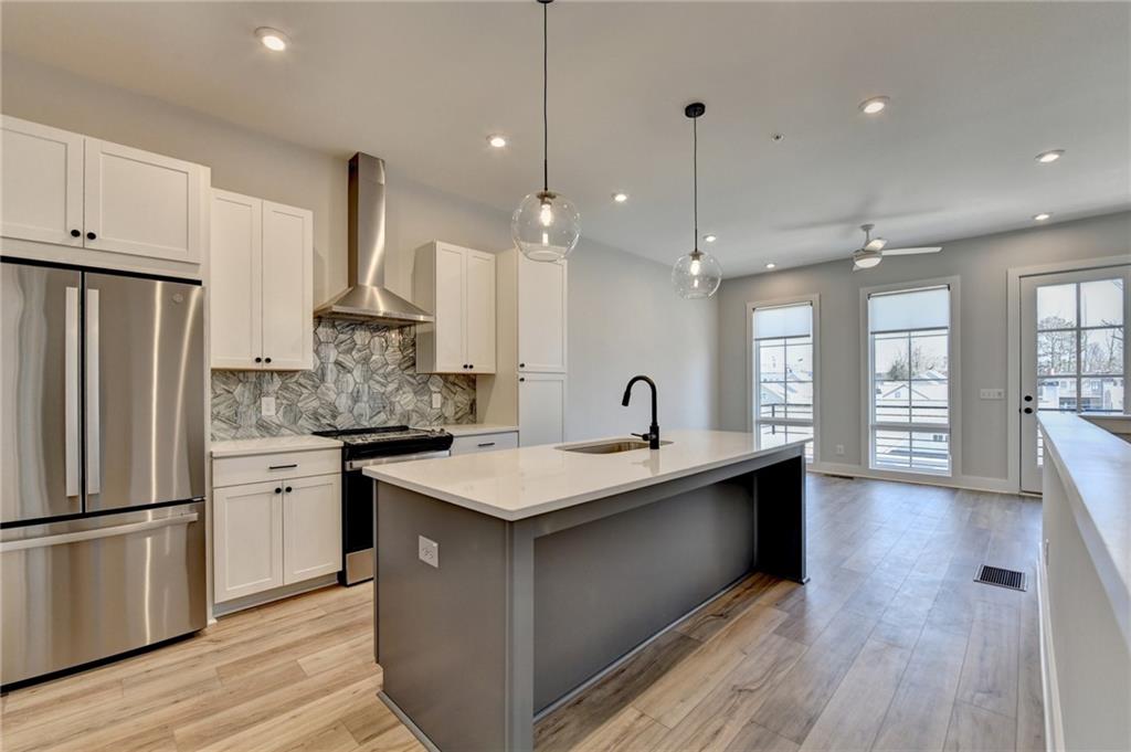 1297 Longreen Terrace Unit 5