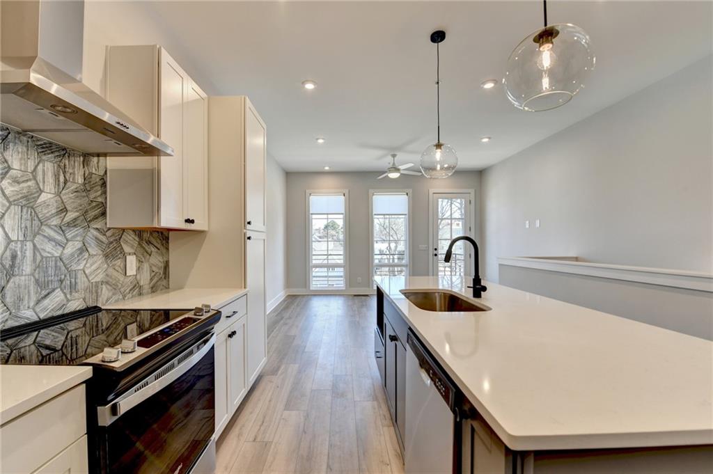 1297 Longreen Terrace Unit 5