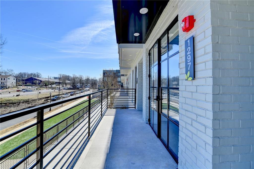 1297 Longreen Terrace Unit 5
