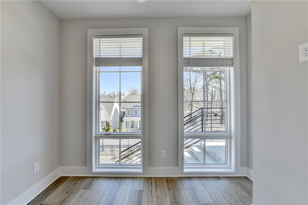 1297 Longreen Terrace Unit 5