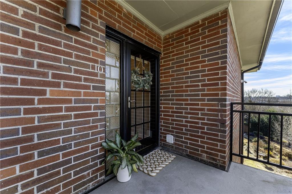 1705 Monroe Drive NE Unit E10