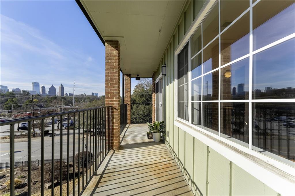 1705 Monroe Drive NE Unit E10