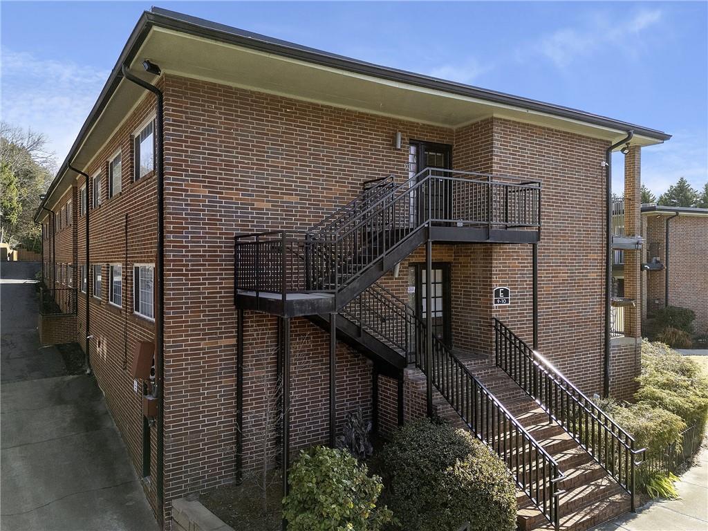 1705 Monroe Drive NE Unit E10