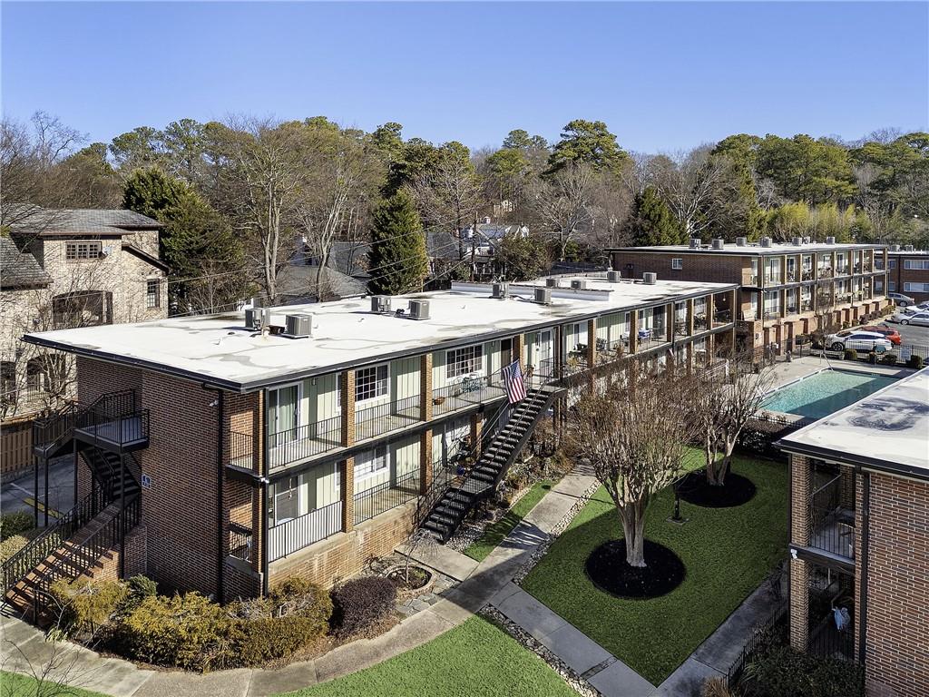 1705 Monroe Drive NE Unit E10