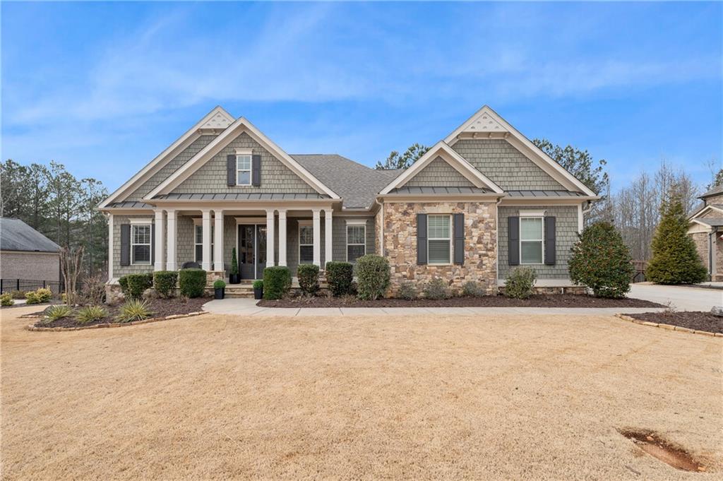 733 Creekside Bend