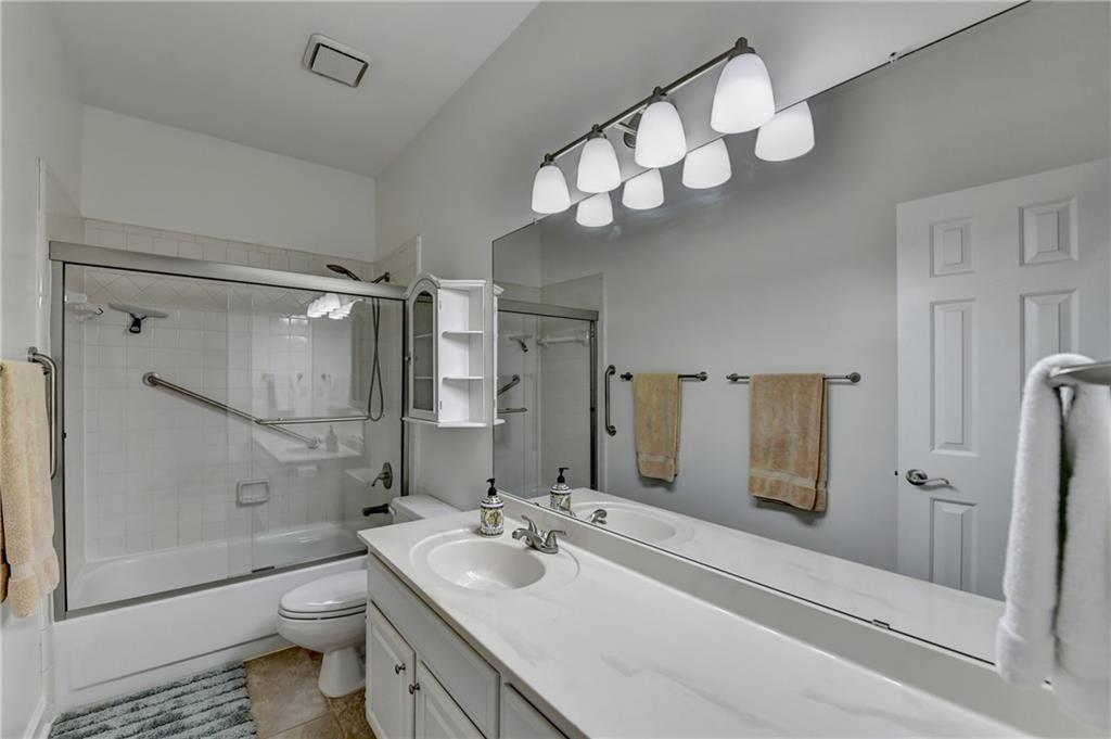 2530 Peregrine Trail