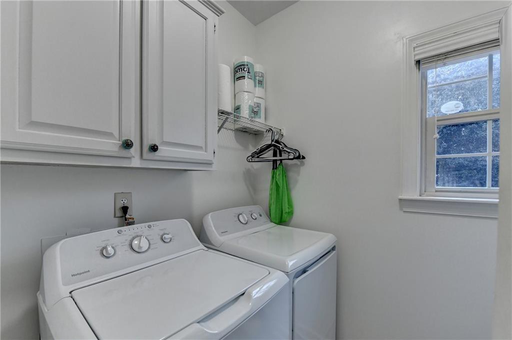 2530 Peregrine Trail