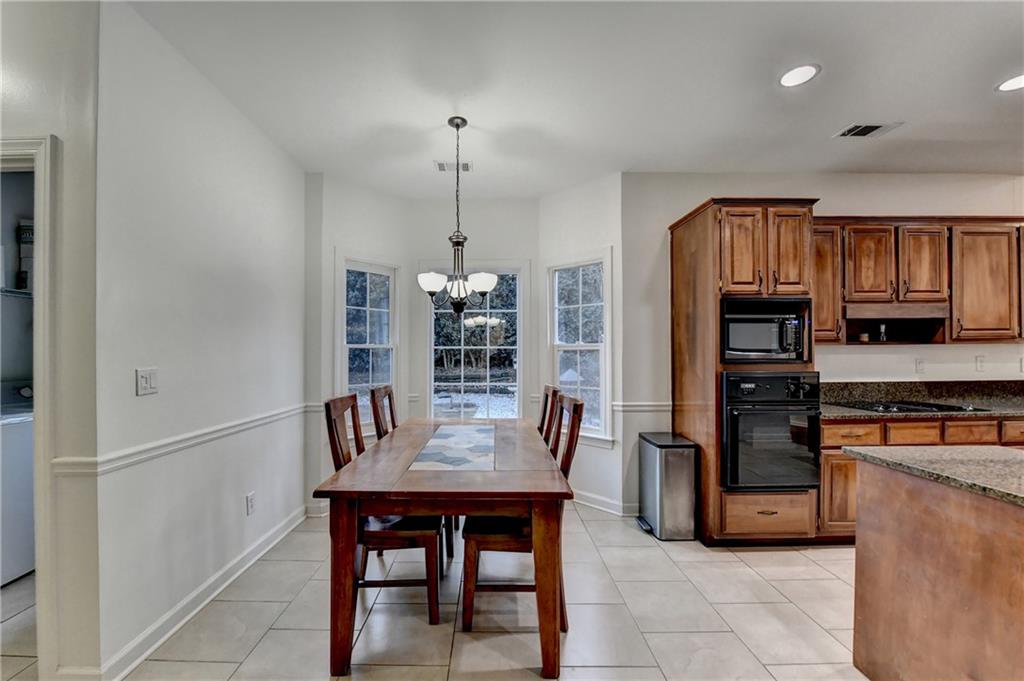 2530 Peregrine Trail