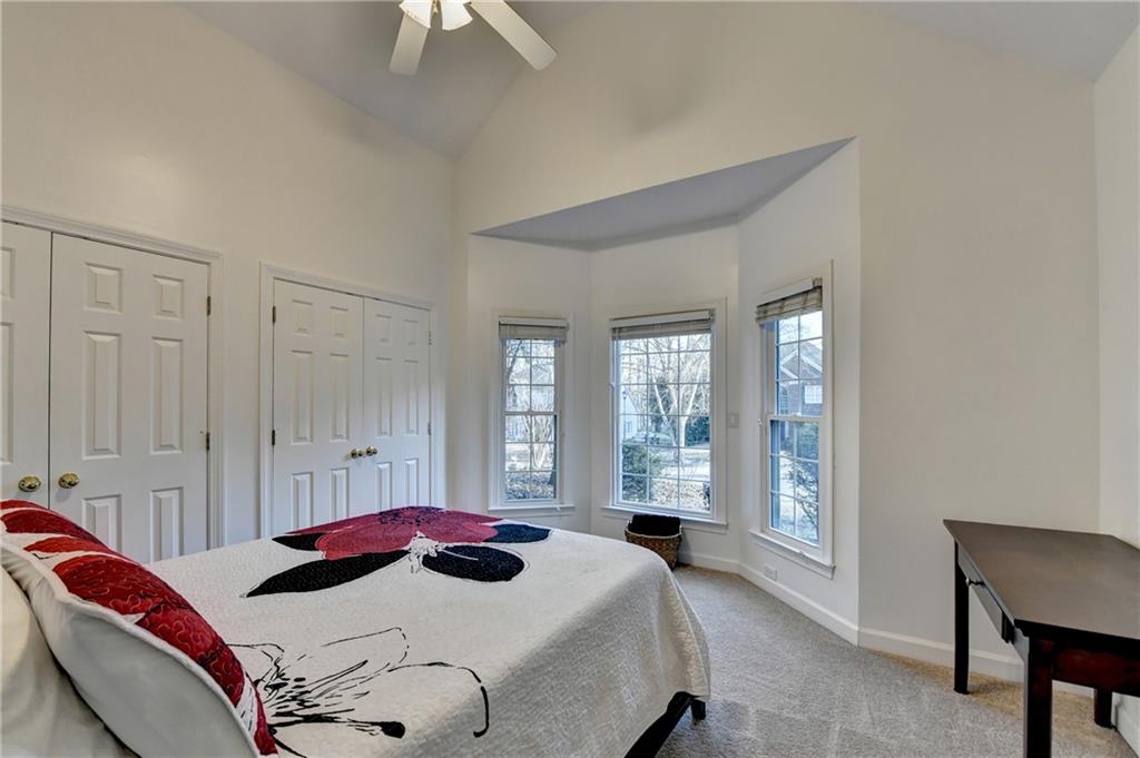 2530 Peregrine Trail