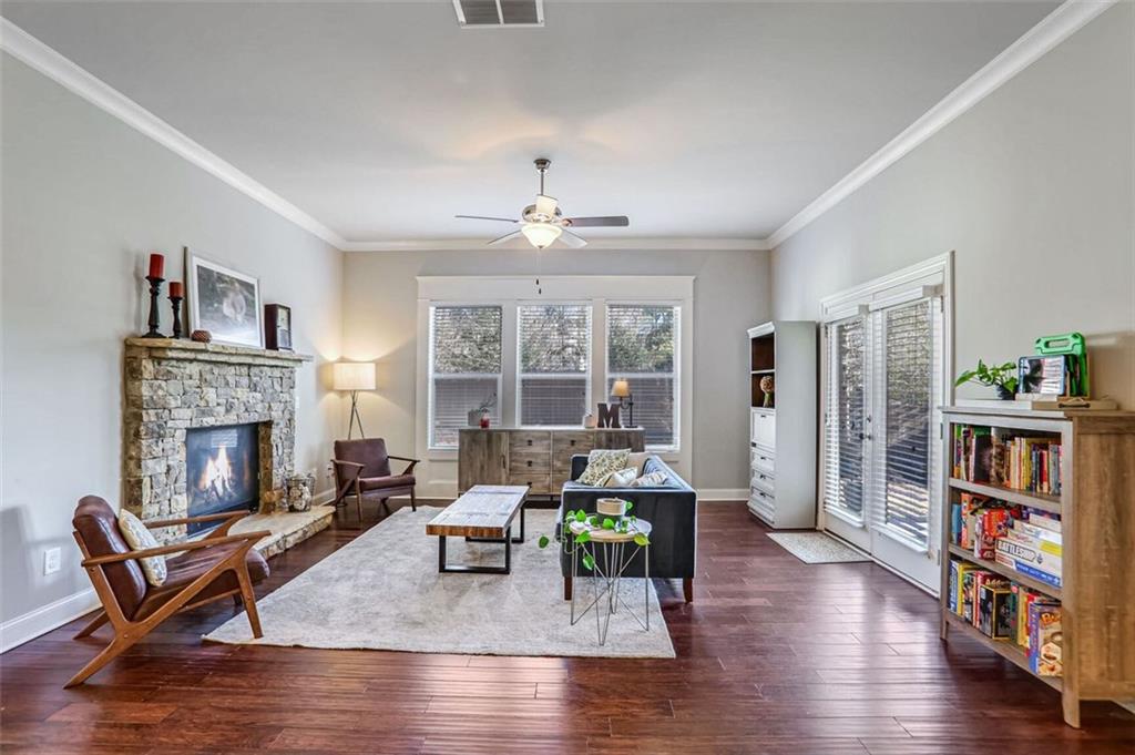 4200 Oxcliffe Grove