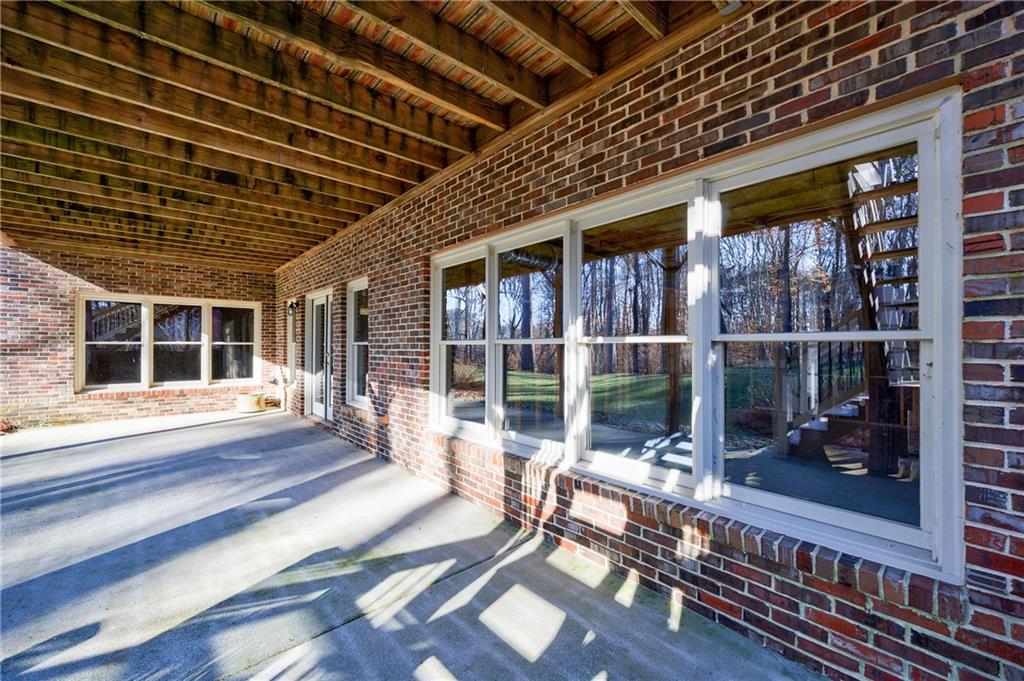 1040 River Laurel Drive