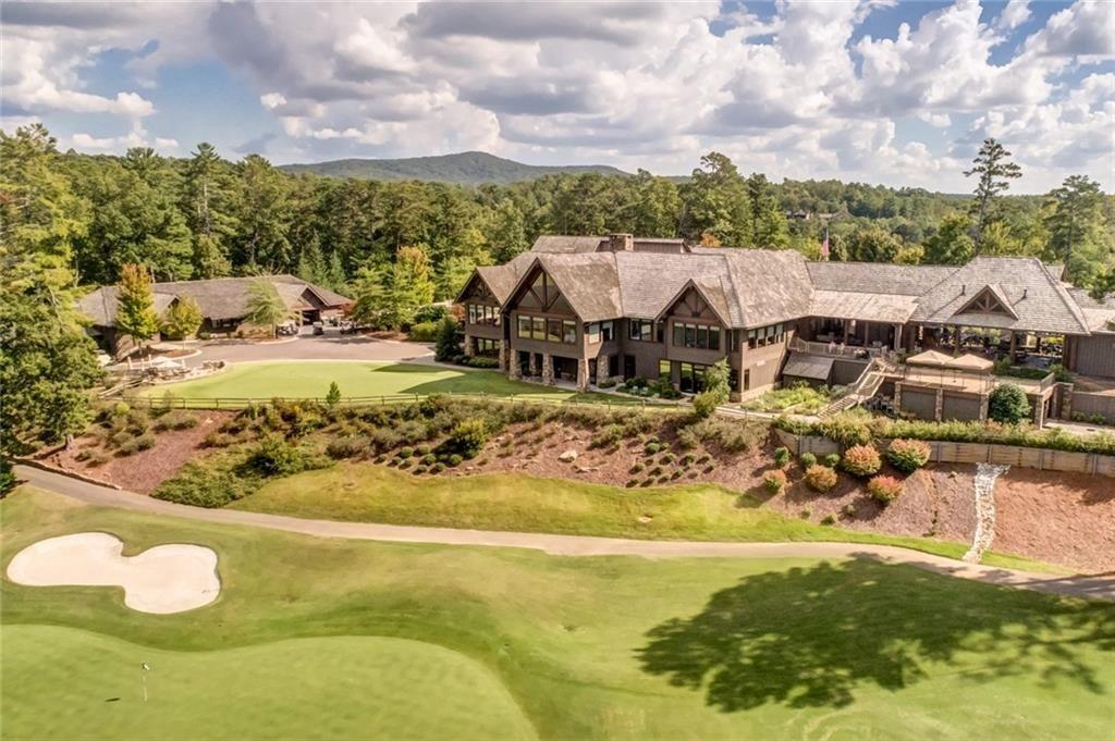 67 Laughing Fox Knoll