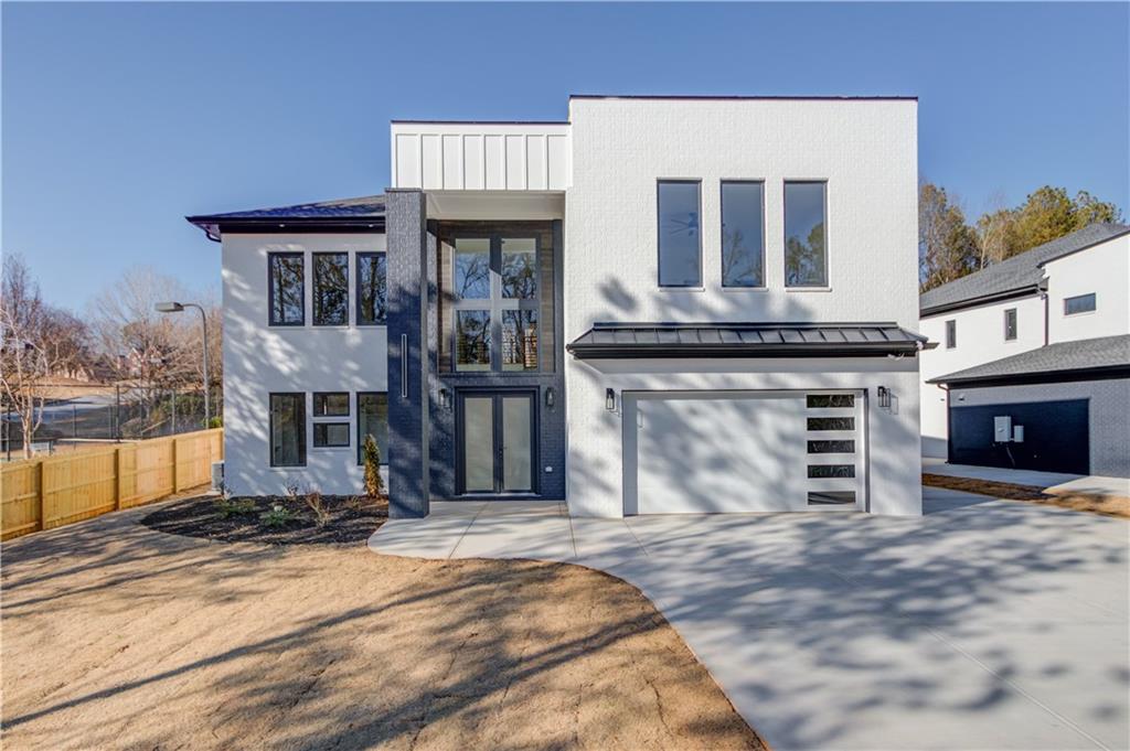 734 Riverside Road