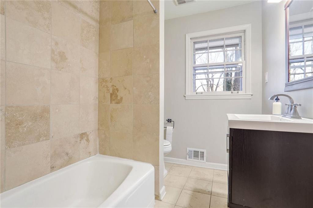 2995 Redwine Road