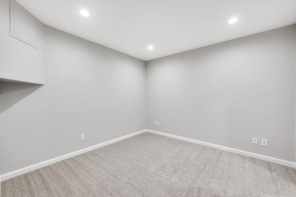 3997 Riversong Court