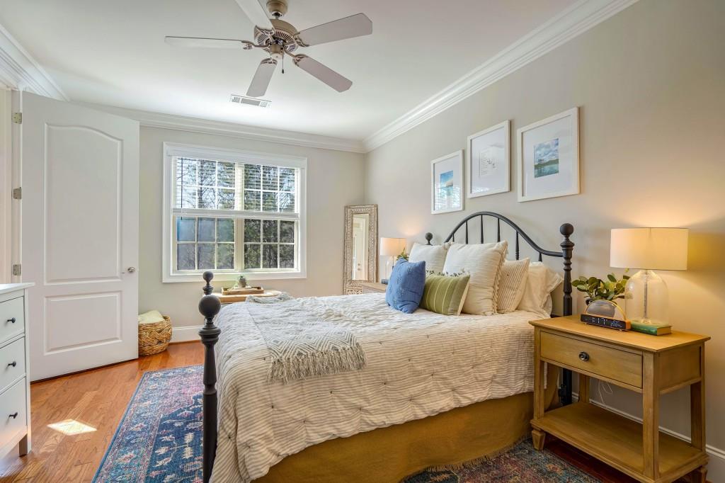 2300 Peachford Road Unit 1304