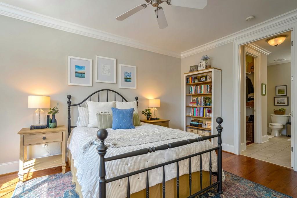 2300 Peachford Road Unit 1304
