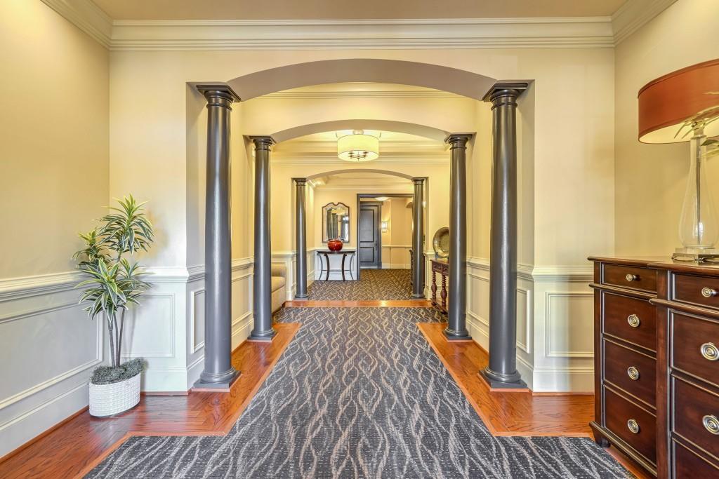 2300 Peachford Road Unit 1304