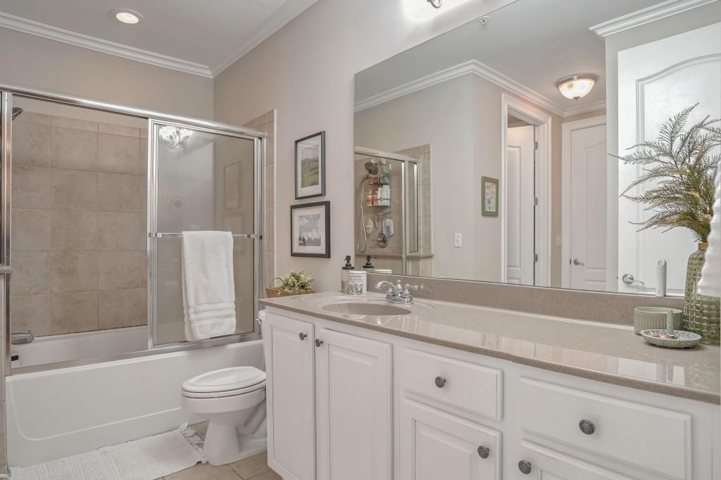 2300 Peachford Road Unit 1304